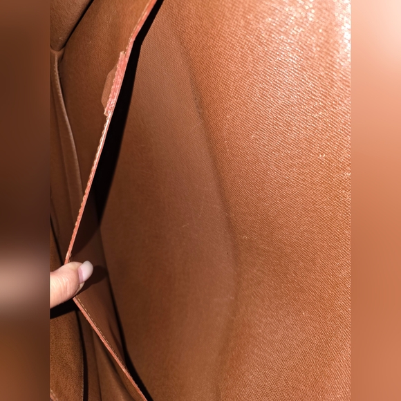 LOUIS VUITTON Monogram Briefcase - Picture 12 of 16